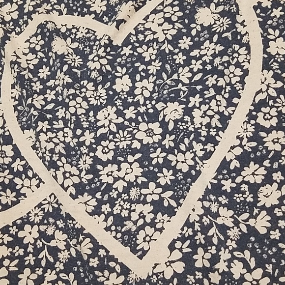 American Eagle shirt - Picture 2 of 3